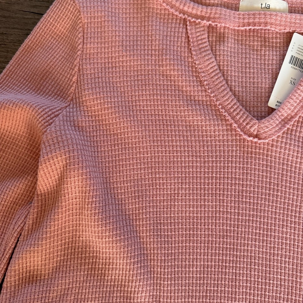 NWT Anthropologie t.la nadia cut-out waffle knit thermal tunic top dusty pink S - Picture 3 of 6